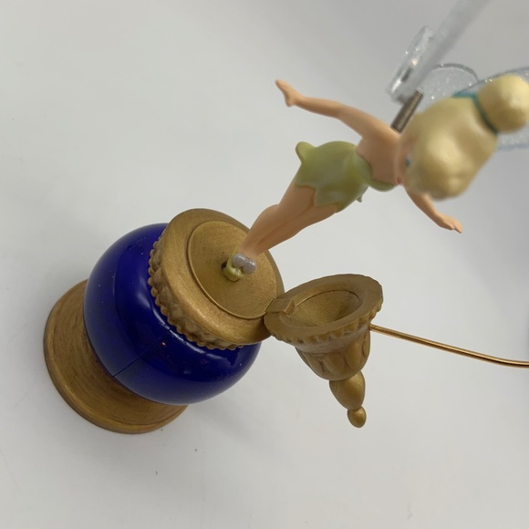 Hallmark Keepsake Tinker Bell Peter Pan Wind Up Motion Ornament and Card 2002 - Picture 6 of 16